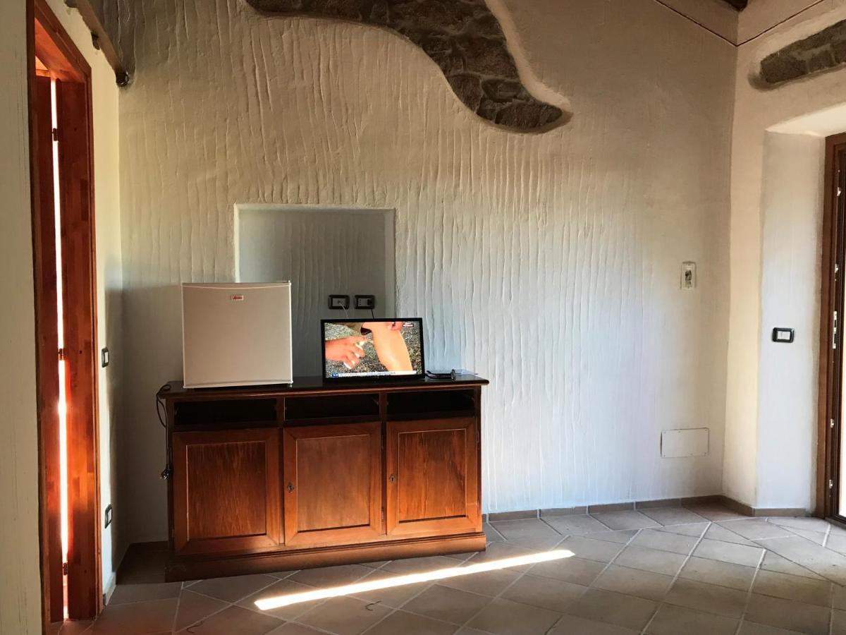 Li Casacci Bed and Breakfast Arzachena Εξωτερικό φωτογραφία